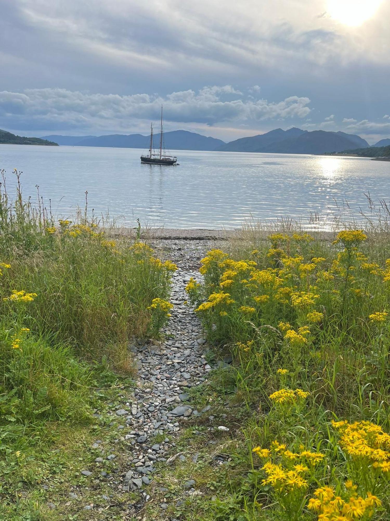 View Of The Mountain Apartamento North Ballachulish Exterior foto
